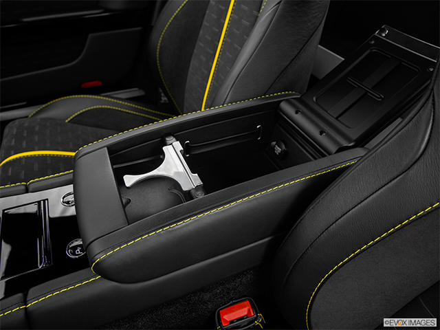 2021 ASTON MARTIN VANTAGE OWNERS MANUAL visual data 5