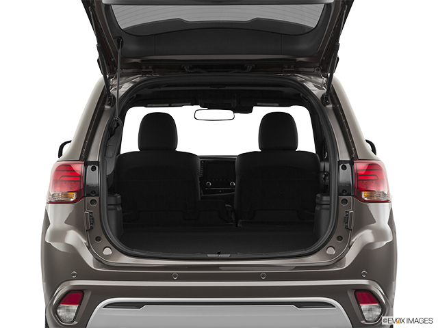 2020 Mitsubishi Outlander PHEV: Reviews, Price, Specs, Photos and Trims ...